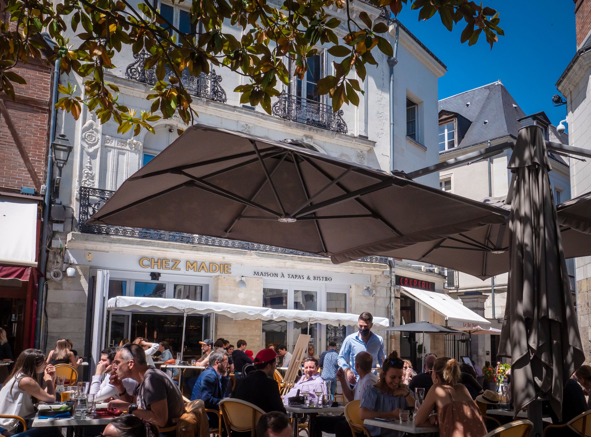 Chez Madie : branding of the restaurant © Pierre d'Alteroche