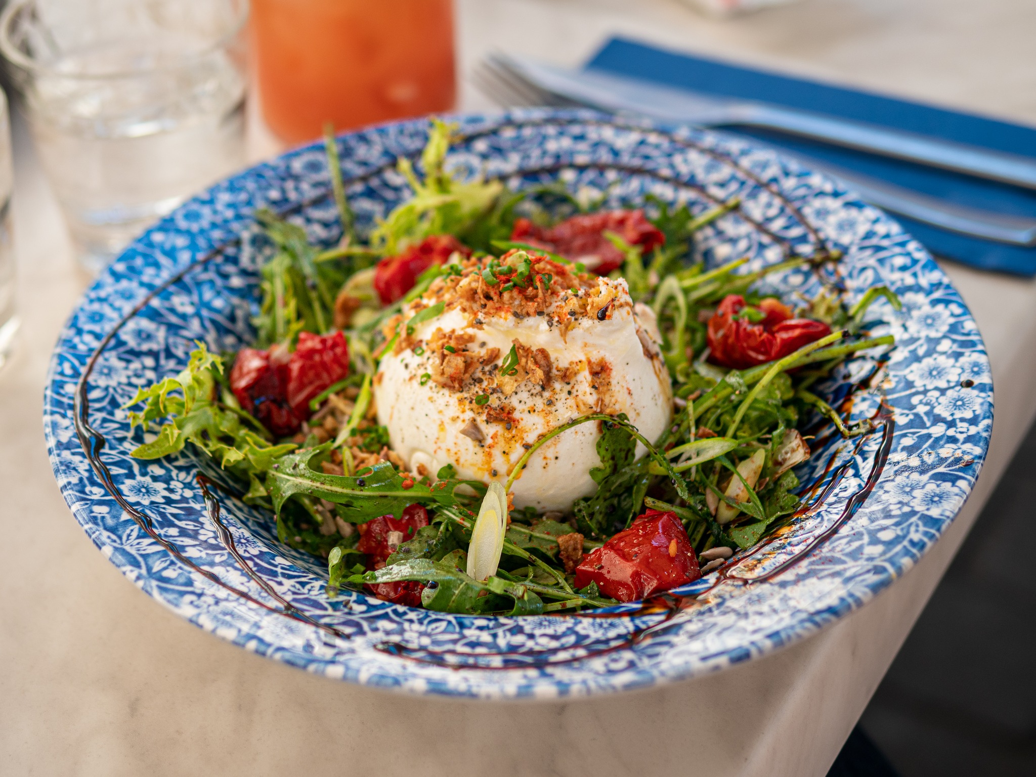 Chez Madie : branding of the restaurant © Pierre d'Alteroche