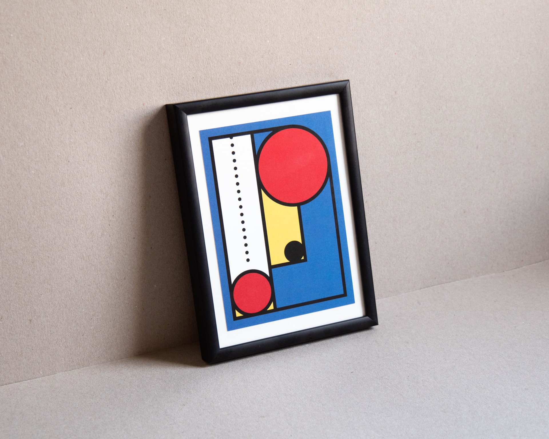 Geometric and minimalist posters and postcards © Pierre d'Alteroche